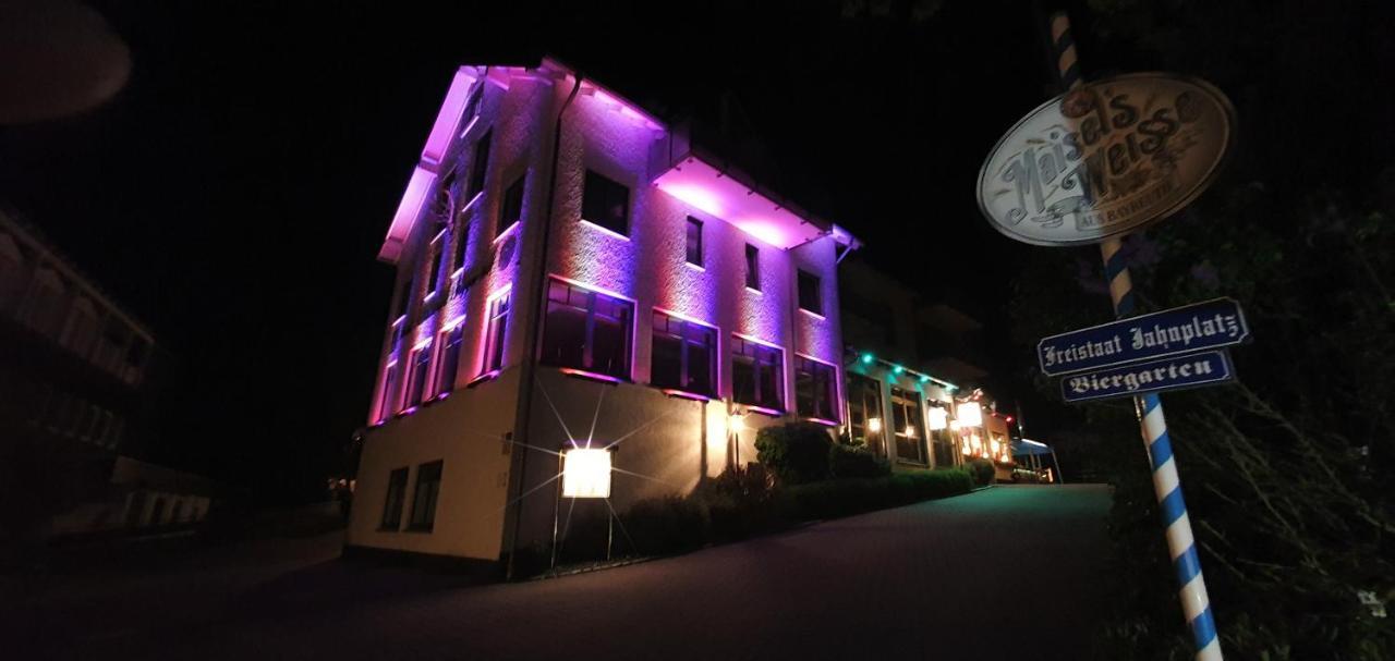 Hotel Bigger Hof - Wirtshaus Platzhirsch Am Jahnplatz Olsberg Bagian luar foto