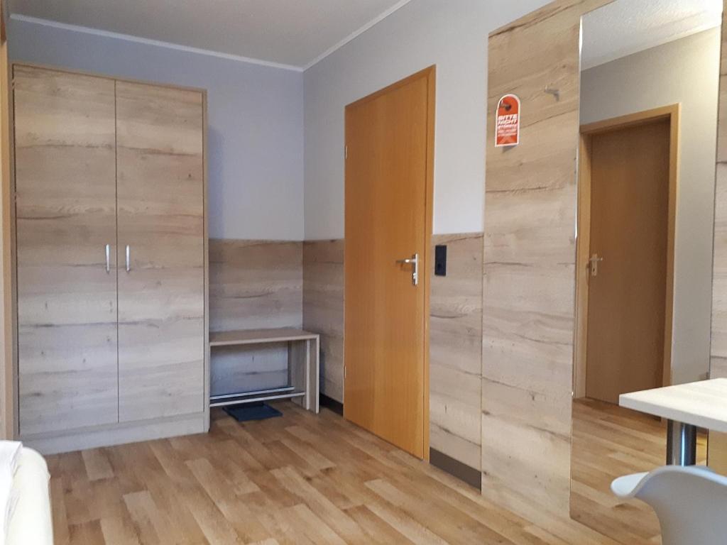 Hotel Bigger Hof - Wirtshaus Platzhirsch Am Jahnplatz Olsberg Bagian luar foto